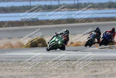 media/Nov-16-2025-Race Pace (Sun) [[8c5fa54630]]/Verified Riders/3-Turn 14 (1045am)/